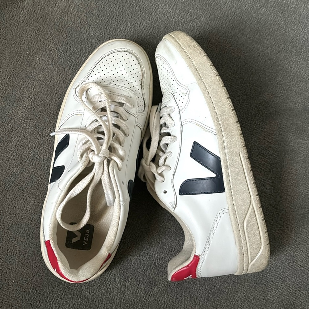 VINTAGE RED, WHITE, AND BLUE VEJA SNEAKERS - ALMOST BRAND NEW!